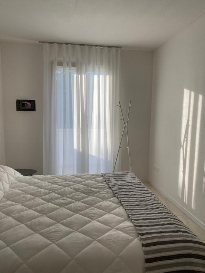 Agua Apartment With Beach Included Лідо-ді-Єзоло Екстер'єр фото